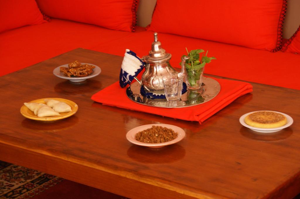 Riad Azenzer Marrakesh Ngoại thất bức ảnh